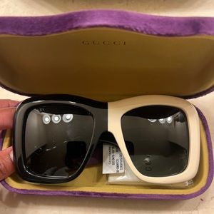 GUCCI 🕶️